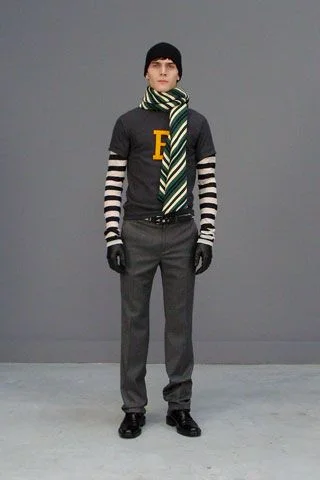 Look 16